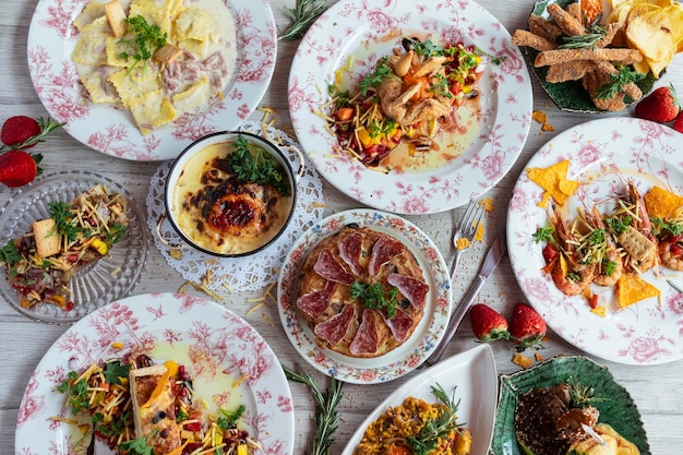 Kompilacja dań z różnych kuchni